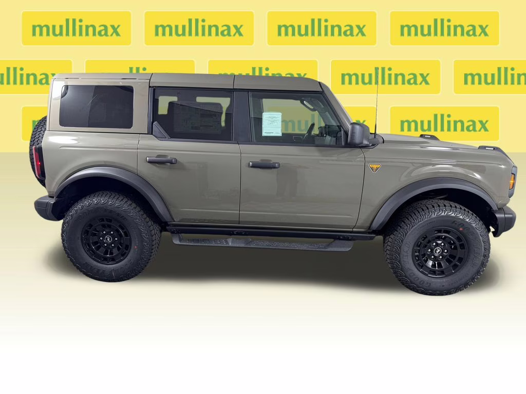 2026 Marsh Gray Ford Bronco Badlands 4X4 SUV