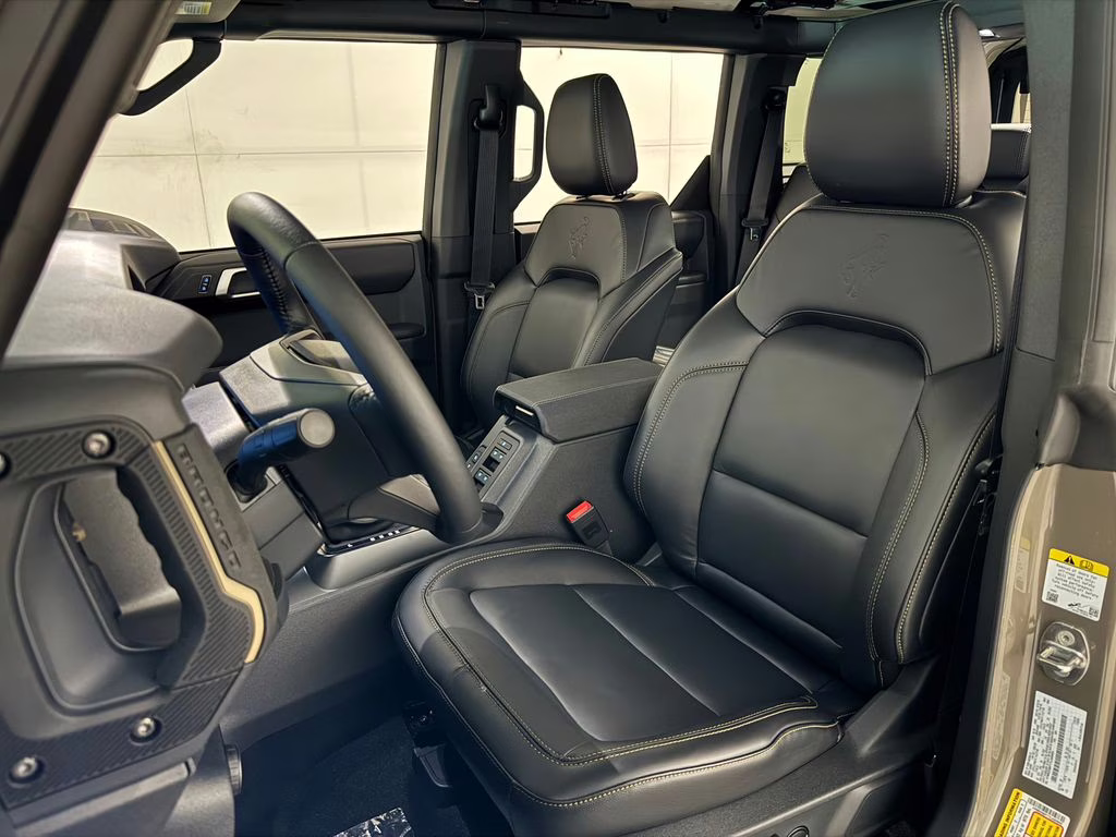 2026 Marsh Gray Ford Bronco Badlands 4X4 SUV