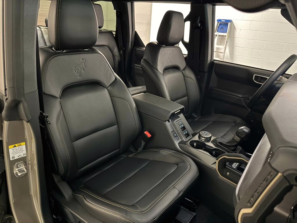 2026 Marsh Gray Ford Bronco Badlands 4X4 SUV