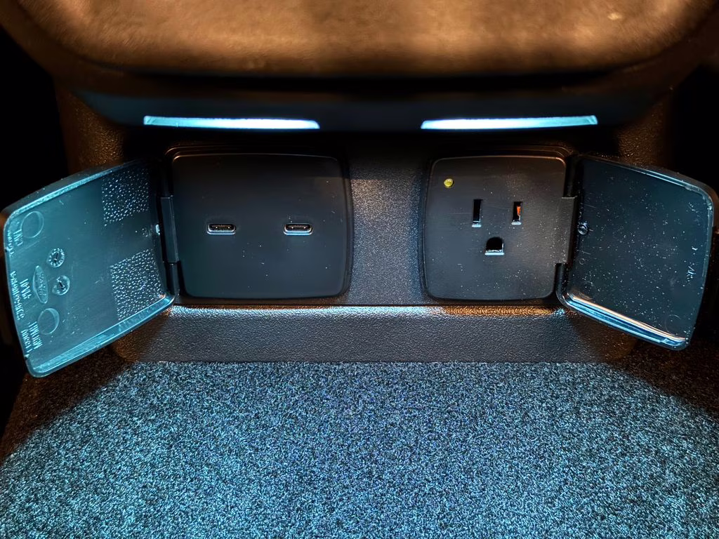 2026 Marsh Gray Ford Bronco Badlands 4X4 SUV