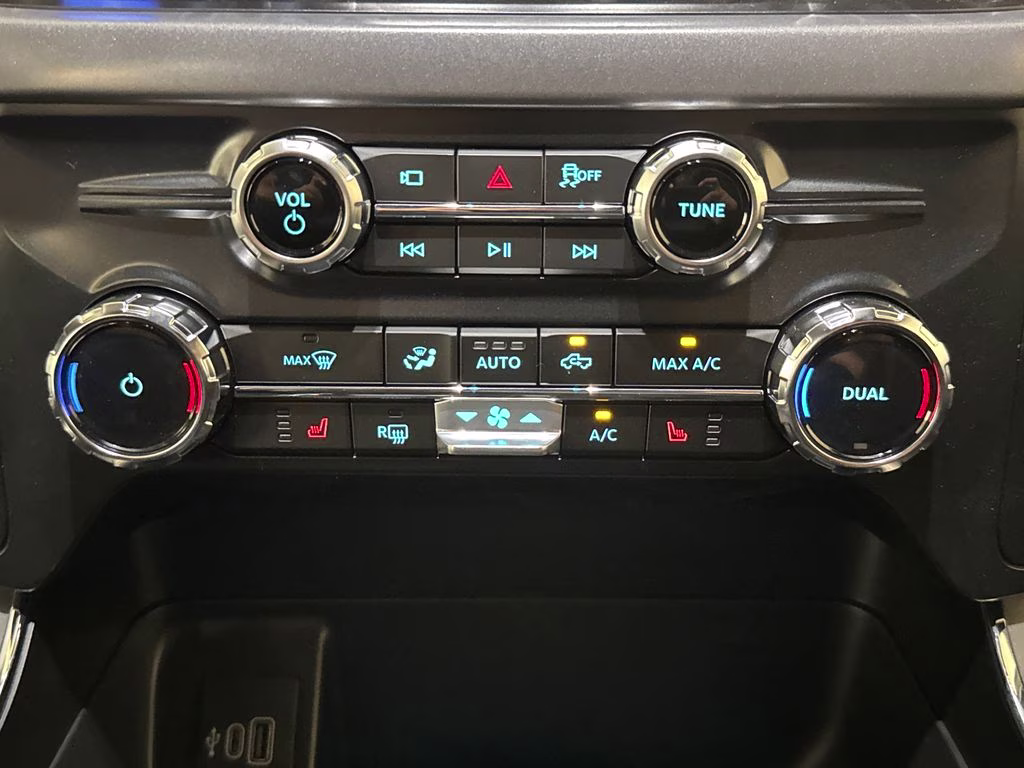 2026 Agate Black Metallic Ford F-150 XLT 4X4 Truck
