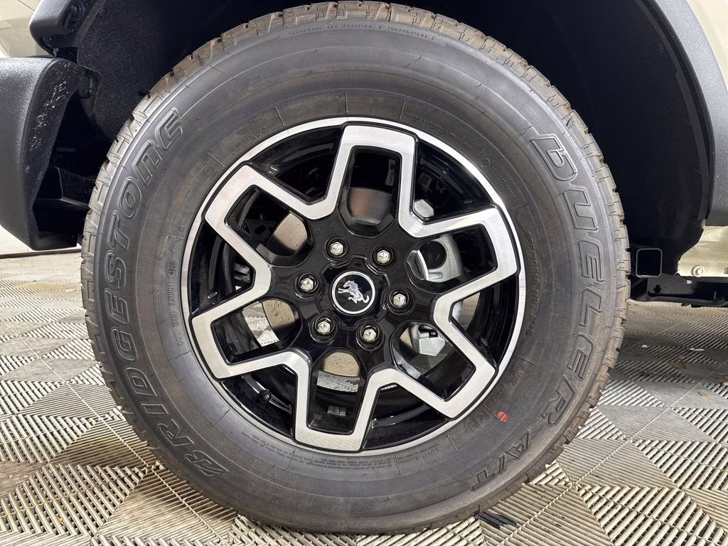 2026 Desert Sand Ford Bronco Base 4X4 SUV