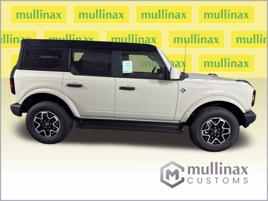 2026 Desert Sand Ford Bronco Outer Banks 4X4 SUV