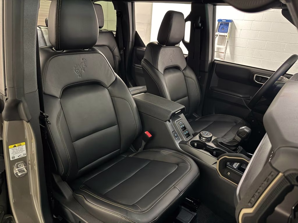 2026 Marsh Gray Ford Bronco Badlands 4X4 SUV