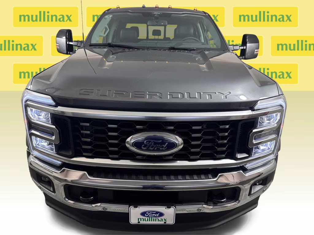 2026 Gray Ford Super Duty F-450 DRW Lariat 4X4 Truck