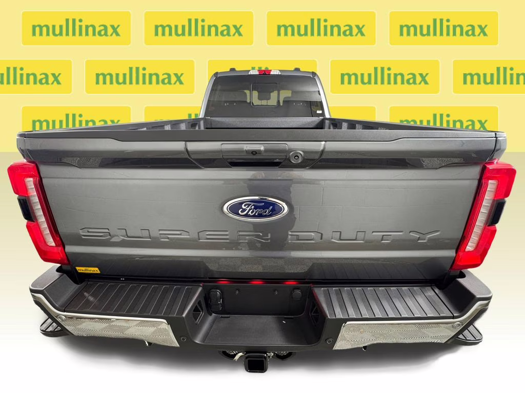 2026 Gray Ford Super Duty F-450 DRW Lariat 4X4 Truck