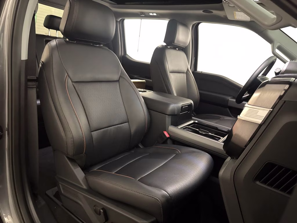 2026 Gray Ford Super Duty F-450 DRW Lariat 4X4 Truck