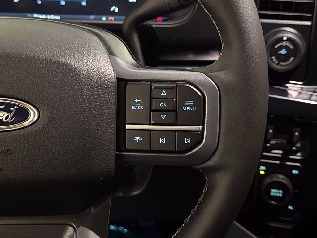 2026 Gray Ford Super Duty F-450 DRW Lariat 4X4 Truck
