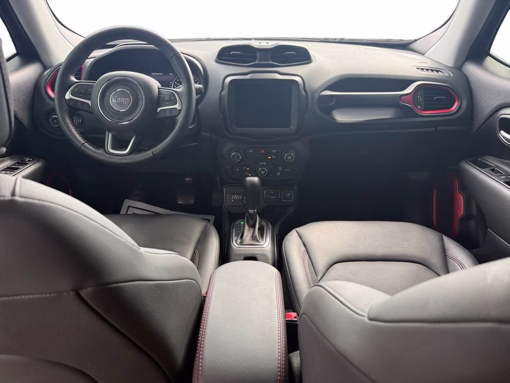2023 Black Clearcoat Jeep Renegade Trailhawk 4X4 SUV
