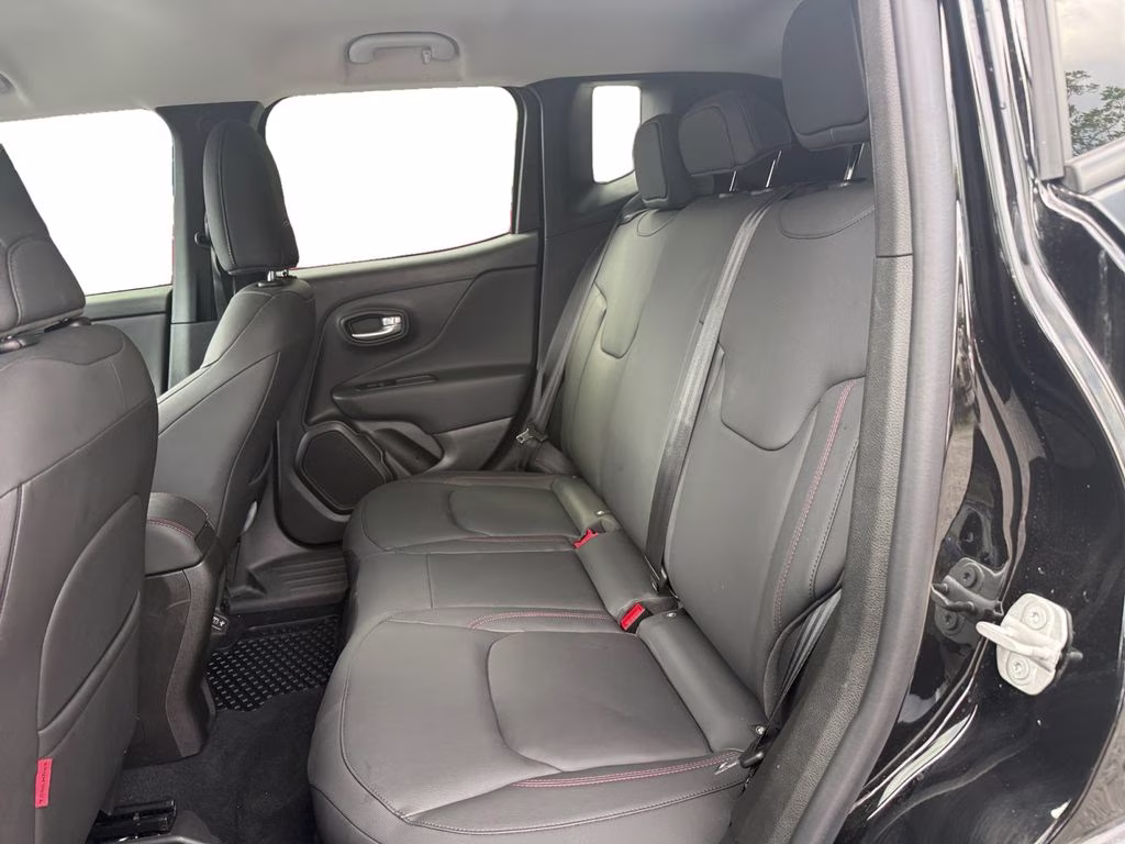 2023 Black Clearcoat Jeep Renegade Trailhawk 4X4 SUV