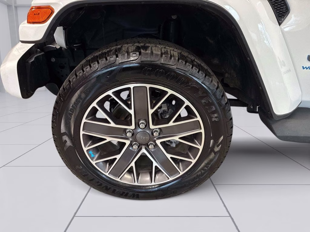 2023 Bright White Clearcoat Jeep Wrangler High Altitude 4xe 4X4 SUV