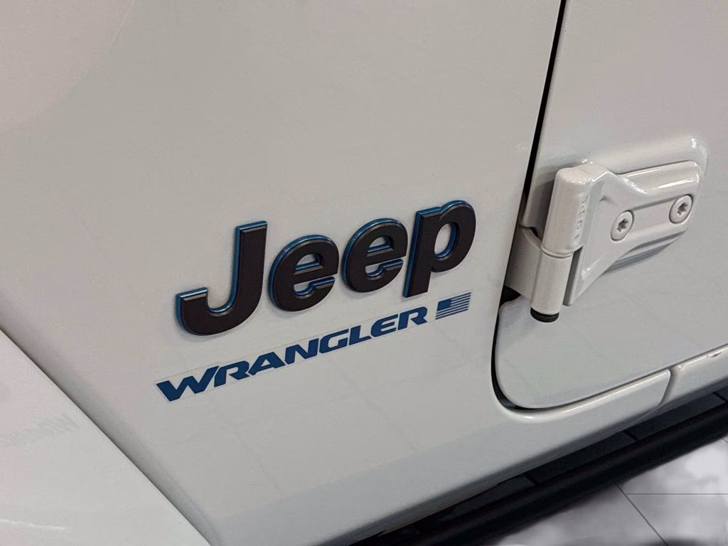 2023 Bright White Clearcoat Jeep Wrangler High Altitude 4xe 4X4 SUV
