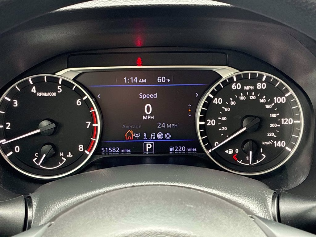 2023 Gun Metallic Nissan Altima 2.5 SV FWD Sedan