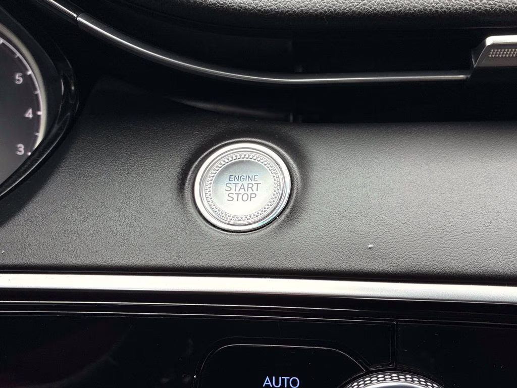 2025 Vik Black Genesis GV70 2.5T AWD SUV