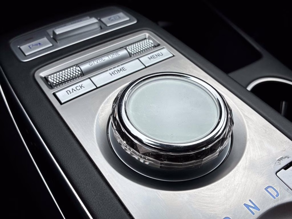 2025 Vik Black Genesis GV70 2.5T AWD SUV