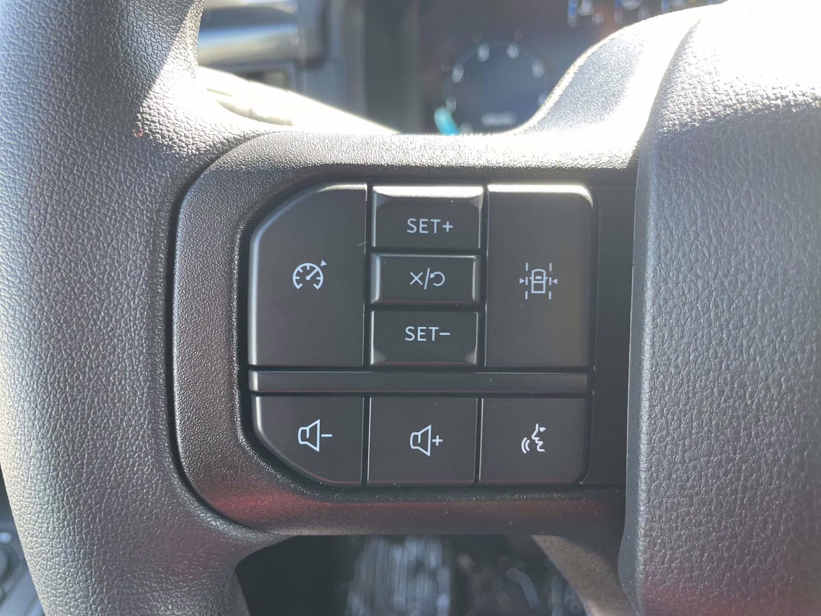 2026 Avalanche Ford F-150 STX 4X4 Truck