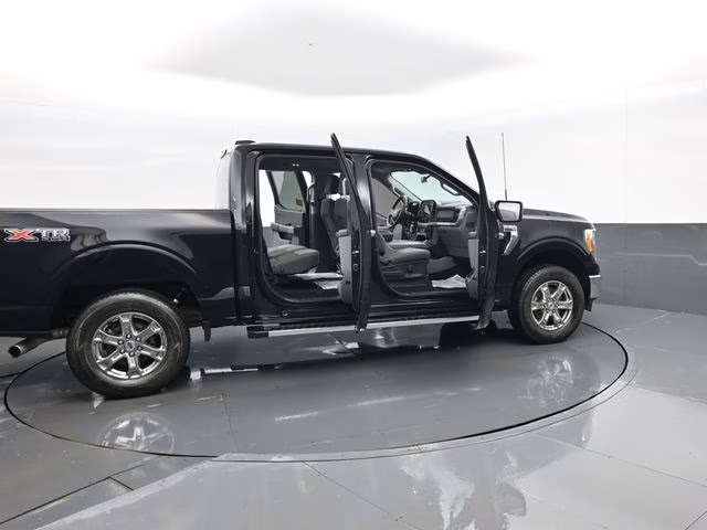 2023 Black Ford F-150 XLT 4X4 Truck