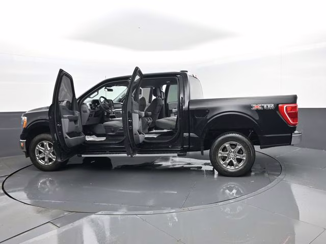 2023 Black Ford F-150 XLT 4X4 Truck
