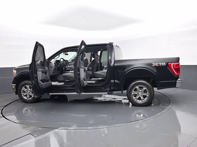 2023 Black Ford F-150 XLT 4X4 Truck