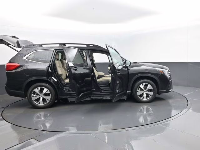 2025 Crystal Black Silica Subaru Ascent Premium AWD SUV