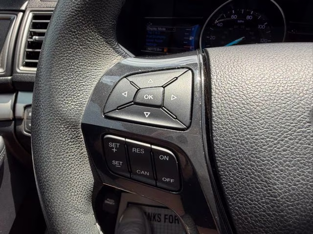 2019 Magnetic Ford Explorer XLT FWD SUV