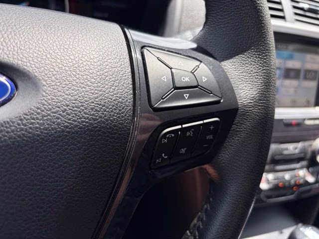2019 Magnetic Ford Explorer XLT FWD SUV
