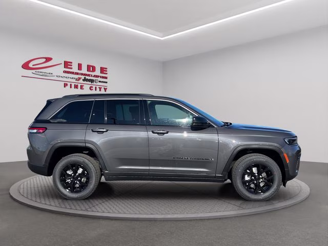 2026 Baltic Gray Metallic Clearcoat Jeep Grand Cherokee Altitude 4X4 SUV