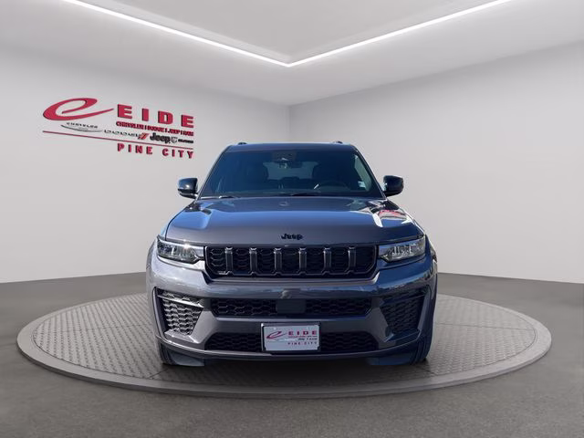 2026 Baltic Gray Metallic Clearcoat Jeep Grand Cherokee Altitude 4X4 SUV