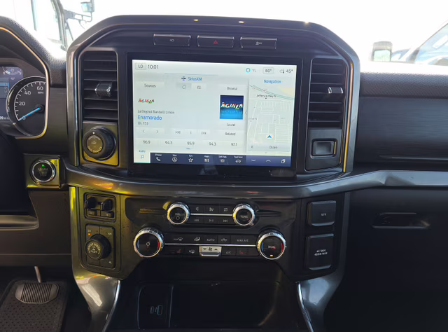 2023 Agate Black Metallic Ford F-150 XLT 4X4 Truck