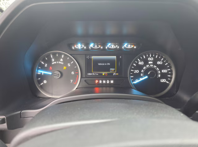 2018 Oxford White Ford F-150 XLT 4X4 Truck