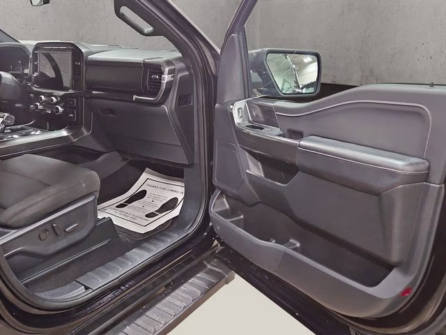2023 Agate Black Metallic Ford F-150 XLT 4X4 Truck