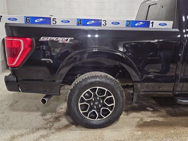 2023 Agate Black Metallic Ford F-150 XLT 4X4 Truck