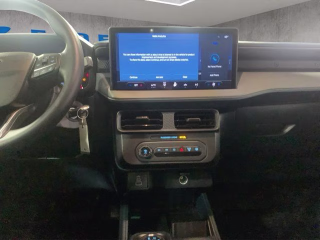 2026 Oxford White Ford Maverick XL AWD Truck