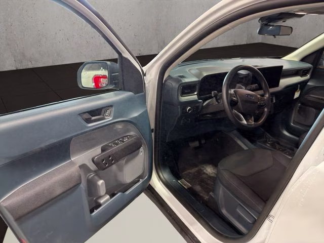 2026 Oxford White Ford Maverick XL AWD Truck