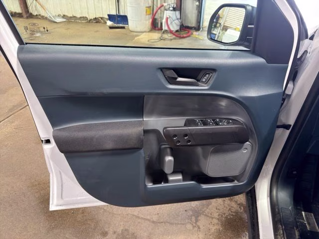 2026 Oxford White Ford Maverick XL AWD Truck