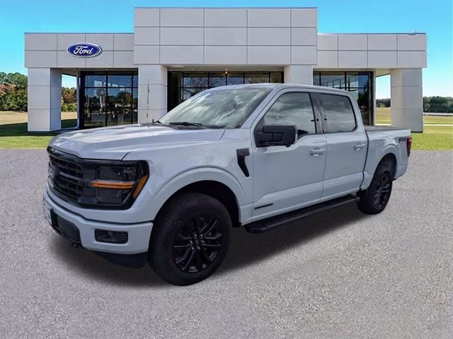 2025 Silver Metallic Ford F-150 XLT 4X4 Truck