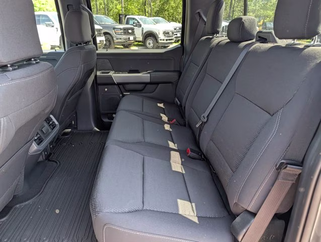 2025 Gray Metallic Ford F-150 XLT 4X4 Truck