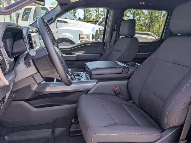 2025 Silver Metallic Ford F-150 XLT 4X4 Truck