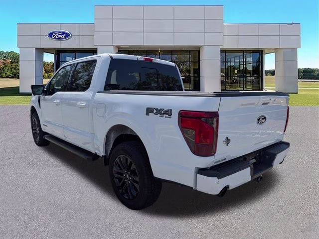 2025 Oxford White Ford F-150 XLT 4X4 Truck