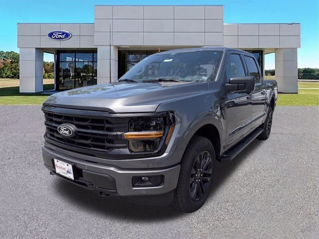 2025 Gray Metallic Ford F-150 XLT 4X4 Truck