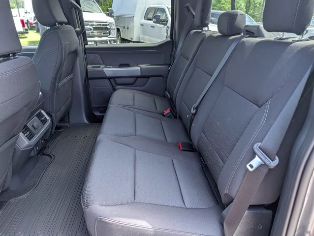2025 Gray Metallic Ford F-150 XLT 4X4 Truck
