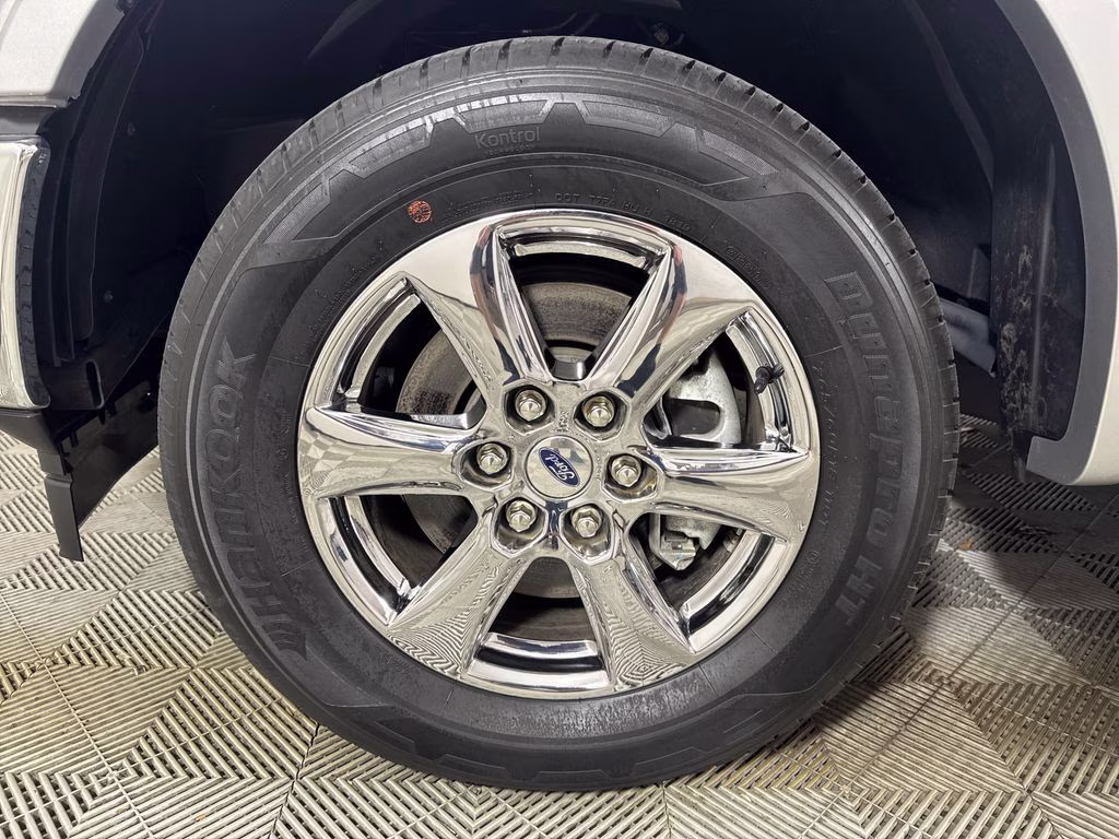 2019 Ingot Silver Ford F-150 Lariat RWD Truck