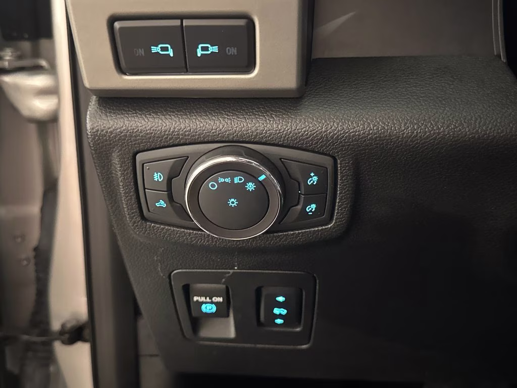 2019 Ingot Silver Ford F-150 Lariat RWD Truck
