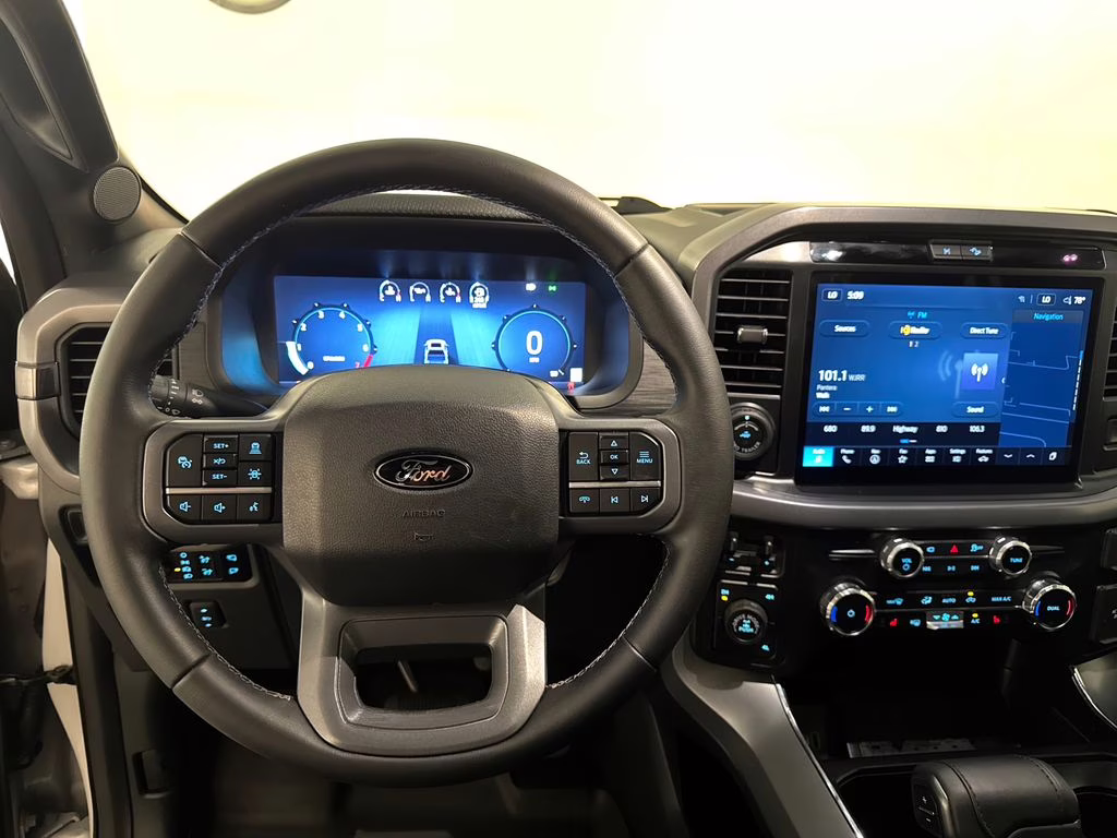 2025 Space White Metallic Ford F-150 XLT 4X4 Truck