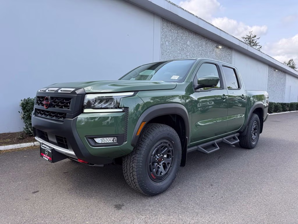 2026 Nissan Frontier PRO-4X Crew Cab 4X4's photo