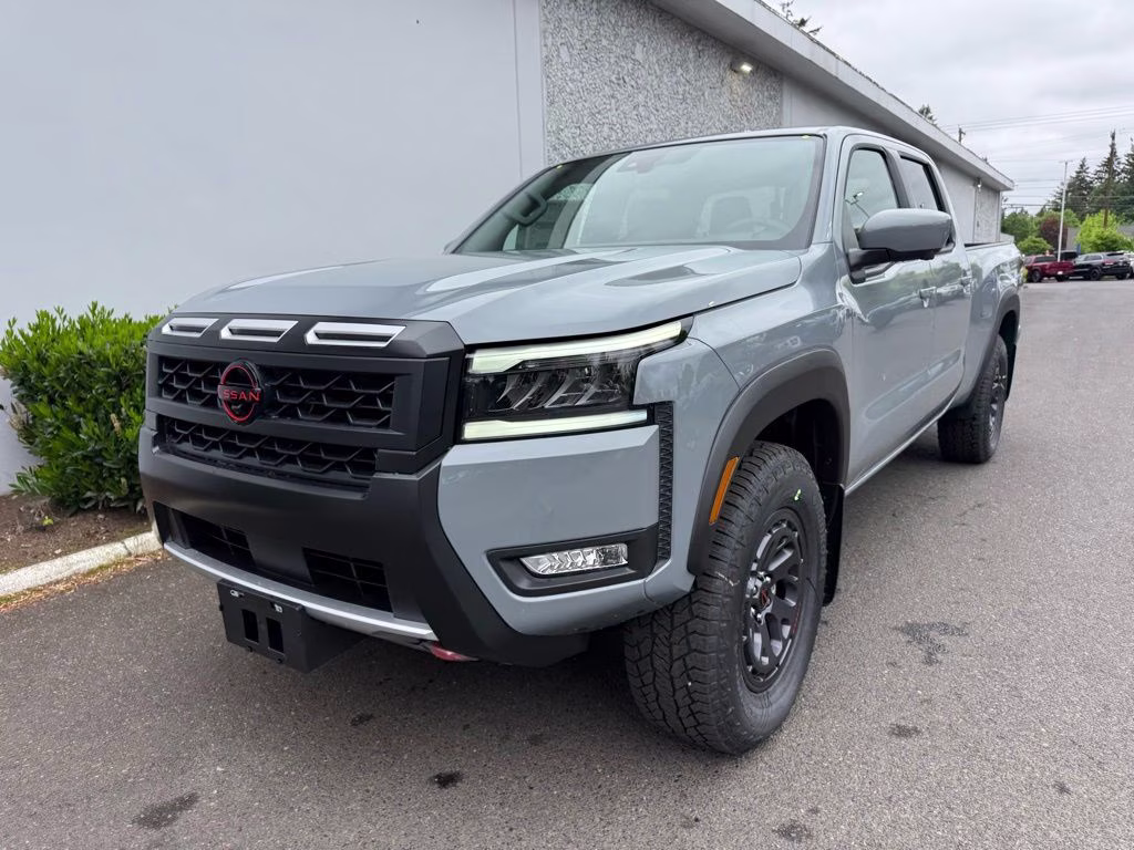2026 Boulder Gray Pearl Nissan Frontier PRO-4X 4X4 Truck