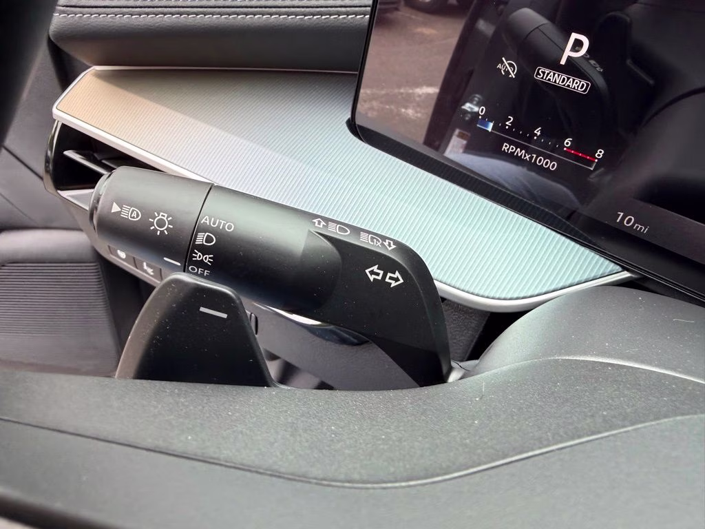 2026 Gun Metallic Nissan Murano Platinum AWD SUV
