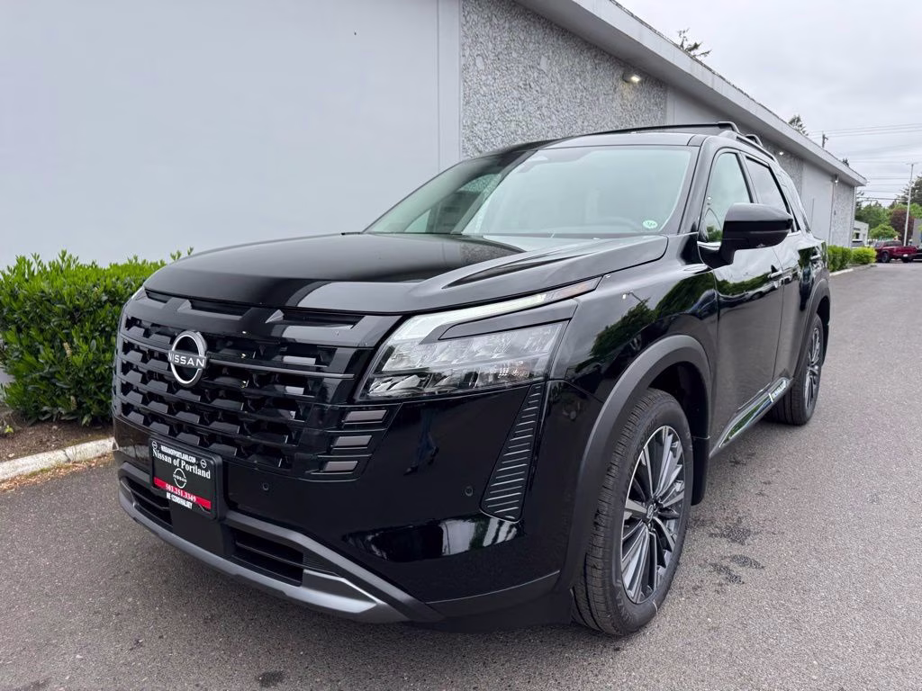 2026 Super Black Nissan Pathfinder Platinum 4X4 SUV