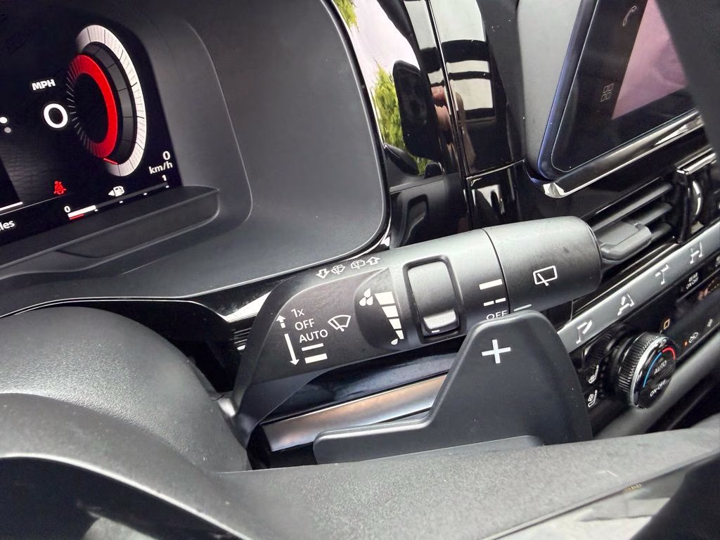 2026 Super Black Nissan Pathfinder Platinum 4X4 SUV