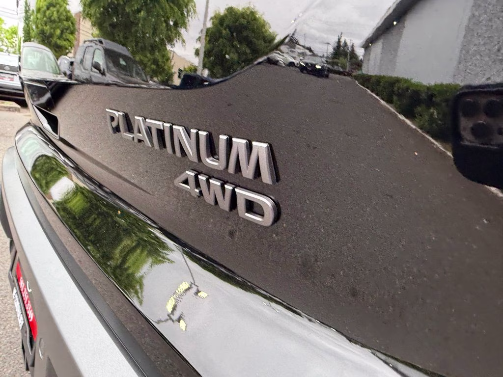 2026 Super Black Nissan Pathfinder Platinum 4X4 SUV